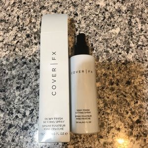 ❌SOLD❌Cover FX setting spray